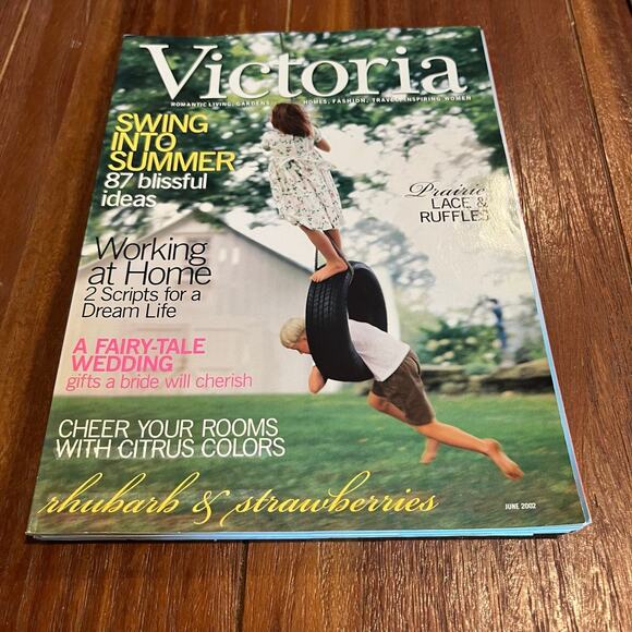Victoria Magazines Lot of 9 Issues 2002 February, March, May-October, December - Picture 3 of 11